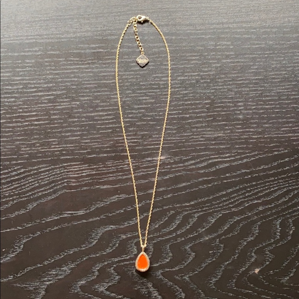 Kendra Scott women’s necklace